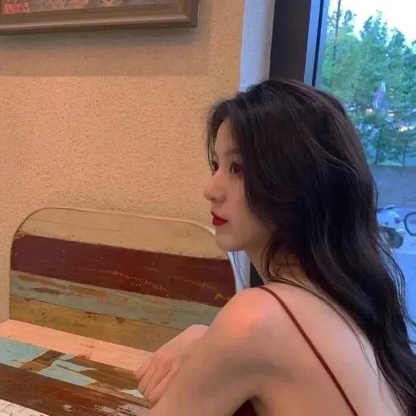 鲨海血危机